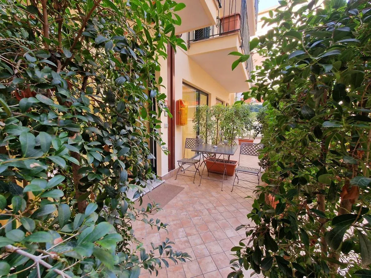 Residence Degli Agrumi Taormina 0*,  Italy