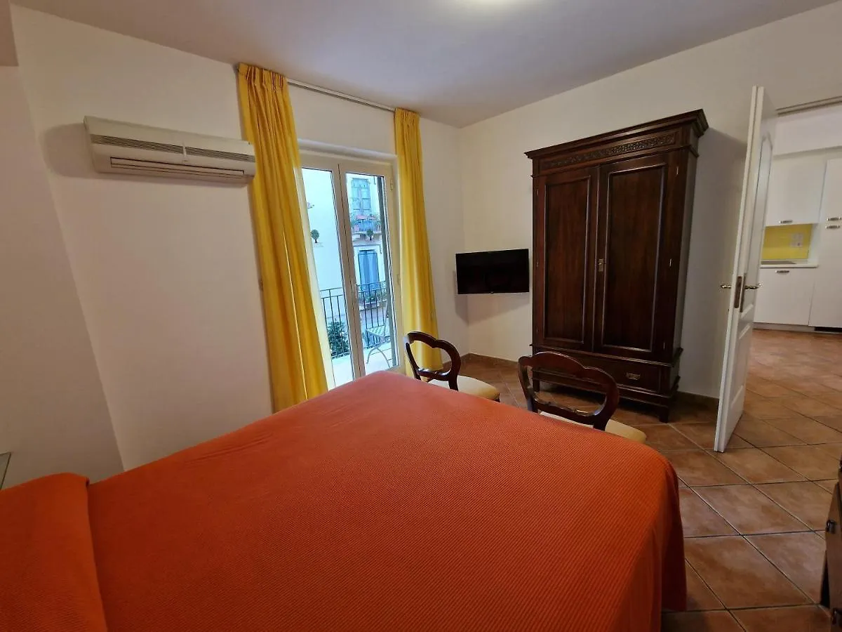 Residence Degli Agrumi Taormina 0*,