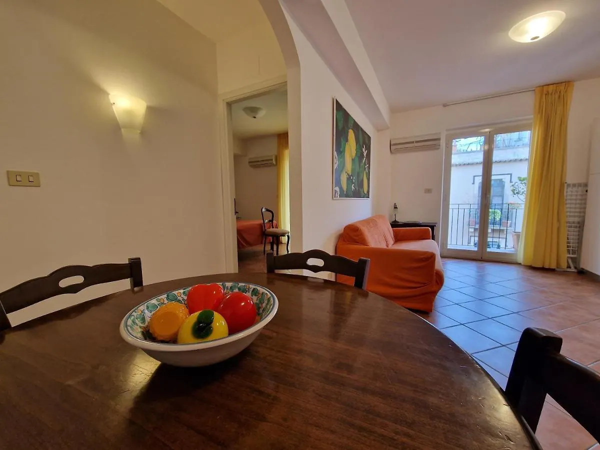Residence Degli Agrumi Taormina 0*,